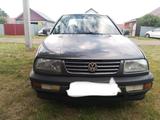 Volkswagen Vento 1992 года за 900 000 тг. в Бишкуль