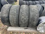 Шины 265/65 R 17 комплект зима за 160 000 тг. в Усть-Каменогорск