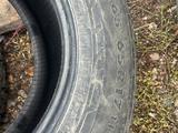 Шины 265/65 R 17 комплект зима за 160 000 тг. в Усть-Каменогорск – фото 4