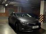 Toyota Camry 2014 года за 8 500 000 тг. в Астана – фото 2