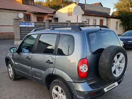 Chevrolet Niva 2013 года за 2 800 000 тг. в Астана – фото 4