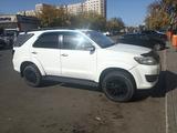Toyota Fortuner 2013 года за 13 000 000 тг. в Астана – фото 4