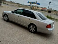 Toyota Avalon, 2000