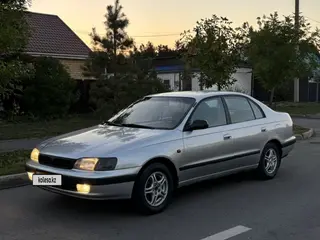 Toyota Carina E