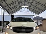 Kia Carnival 2015 годаүшін10 700 000 тг. в Шымкент – фото 2