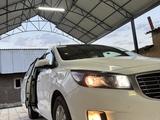 Kia Carnival 2015 годаүшін10 700 000 тг. в Шымкент – фото 3