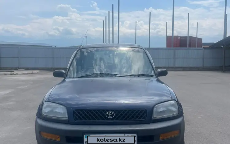 Toyota RAV4 1995 годаүшін2 700 000 тг. в Алматы