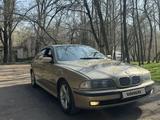BMW 523 1997 года за 3 000 000 тг. в Алматы – фото 2