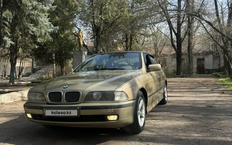 BMW 523 1997 года за 3 000 000 тг. в Алматы