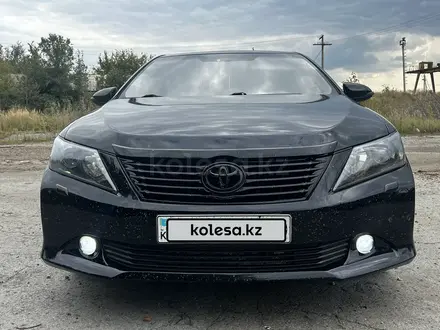 Toyota Camry 2014 года за 10 000 000 тг. в Костанай – фото 14