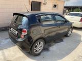 Chevrolet Aveo 2014 года за 3 700 000 тг. в Шымкент – фото 3
