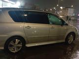 Toyota Ipsum 2005 годаүшін4 500 000 тг. в Атырау – фото 4