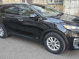 Kia Sorento 2019 года за 12 500 000 тг. в Караганда – фото 3