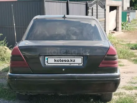 Mercedes-Benz C 220 1993 года за 2 000 000 тг. в Аксу – фото 3