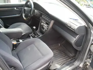 Audi 100
