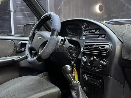 Chevrolet Niva 2012 года за 2 350 000 тг. в Актобе – фото 5