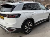 Volkswagen ID.6 2022 года за 10 200 000 тг. в Алматы – фото 5