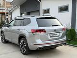 Volkswagen Teramont 2022 года за 27 500 000 тг. в Алматы – фото 4