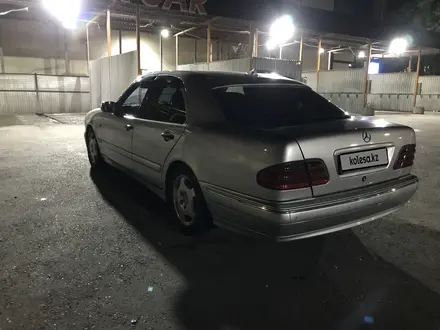 Mercedes-Benz E 230 1996 года за 2 450 000 тг. в Тараз – фото 6