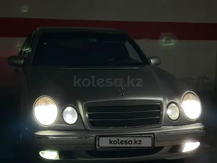 Mercedes-Benz E 230 1996 года за 2 450 000 тг. в Тараз – фото 10