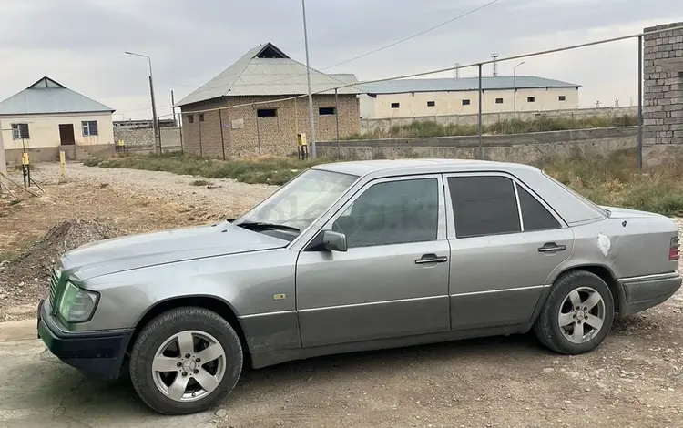 Mercedes-Benz E 300 1991 годаfor1 050 000 тг. в Туркестан