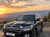 Toyota Land Cruiser 2019 годаүшін31 500 000 тг. в Алматы