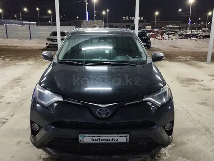 Toyota RAV4 2018 года за 14 000 000 тг. в Алматы – фото 3