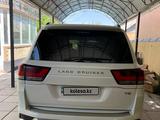 Toyota Land Cruiser 2012 годаүшін23 500 000 тг. в Шымкент – фото 2