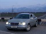 Mercedes-Benz E 280 1996 года за 2 100 000 тг. в Алматы