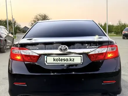 Toyota Camry 2013 года за 8 700 000 тг. в Шымкент – фото 3