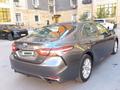 Toyota Camry 2018 годаfor8 500 000 тг. в Атырау – фото 3