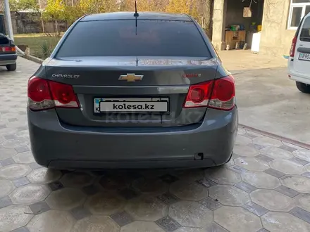 Chevrolet Cruze 2011 года за 3 000 000 тг. в Шымкент – фото 7