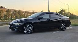 Hyundai Elantra 2023 года за 9 300 000 тг. в Алматы – фото 4