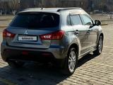 Mitsubishi ASX 2012 года за 7 400 000 тг. в Актобе – фото 2