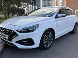 Hyundai i30 2023 года за 8 200 000 тг. в Астана – фото 2