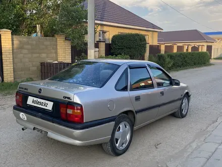 Opel Vectra 1994 года за 1 300 000 тг. в Актобе – фото 3