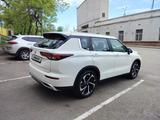 Mitsubishi Outlander 2023 года за 19 000 000 тг. в Алматы – фото 5