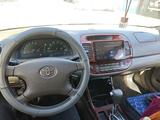 Toyota Camry 2003 годаүшін4 400 000 тг. в Семей – фото 5