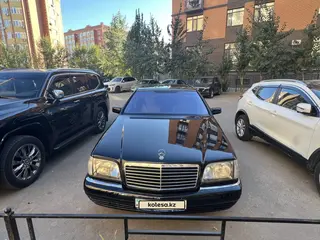 Mercedes-Benz S 320