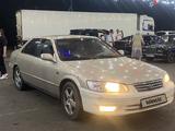 Toyota Camry 1998 года за 3 099 999 тг. в Шымкент – фото 2