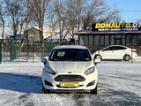 Ford Fiesta 2016 года за 5 500 000 тг. в Уральск – фото 2
