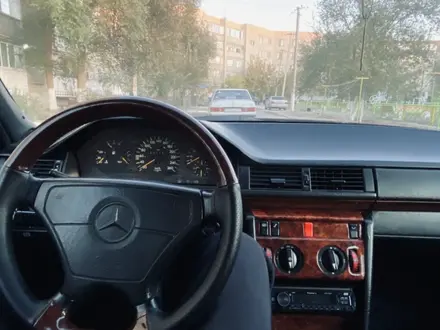 Mercedes-Benz E 280 1992 года за 1 700 000 тг. в Кызылорда – фото 15