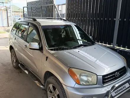 Toyota RAV4 2003 года за 5 200 000 тг. в Алматы – фото 2
