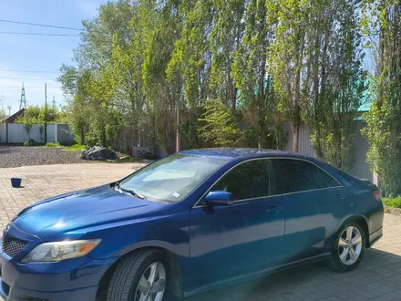 Toyota Camry 2011 года за 3 900 000 тг. в Актобе – фото 4