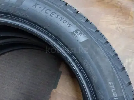 Резина MICHELIN X ICE SNOW 235/50/21 за 305 000 тг. в Астана