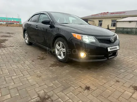 Toyota Camry 2013 года за 8 300 000 тг. в Уральск