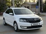 Skoda Rapid 2013 годаүшін3 500 000 тг. в Актобе – фото 2