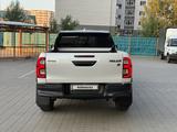 Toyota Hilux 2023 года за 28 850 000 тг. в Актобе – фото 4