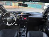 Toyota Hilux 2023 года за 28 850 000 тг. в Актобе – фото 5