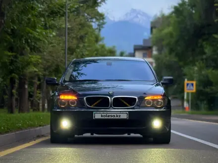 BMW 750 2005 года за 4 500 000 тг. в Алматы – фото 5